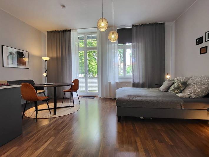 Ferienwohnung für 2 Personen, mit Balkon und Garten