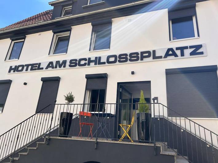 Hotel für 2 Personen, mit Terrasse und Garten sowie Ausblick in Hechingen - 2