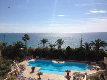 Gîte pour 6 personnes, avec piscine ainsi que vue et jardin dans Office De Tourisme Cannes La Bocca
