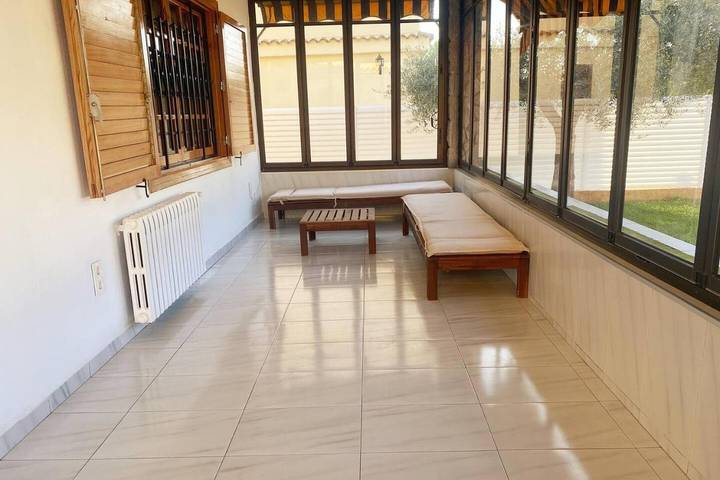 Casa rural para 12 personas, con vistas además de piscina y jardín en Benicasim - 4