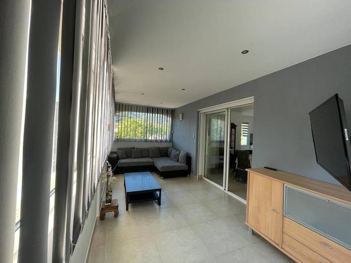 Villa pour 8 personnes, avec jardin et piscine, adapté aux familles à Ollioules - 4