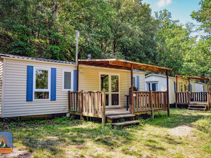 Mobil home pour 6 personnes, avec piscine et terrasse, animaux acceptés à Fenouillet