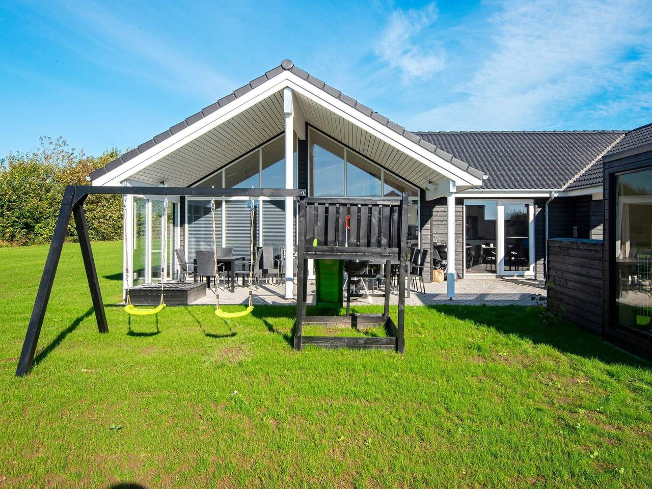 Luxus-Ruckzug in Mommark -- By Traum Ferienwohnungen in Sydals, Mommark