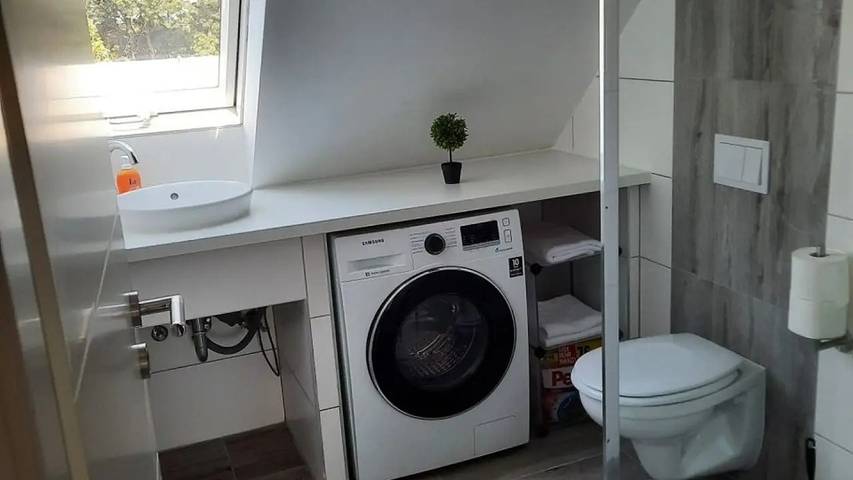 Ferienwohnung für 5 Personen in Sande - 2
