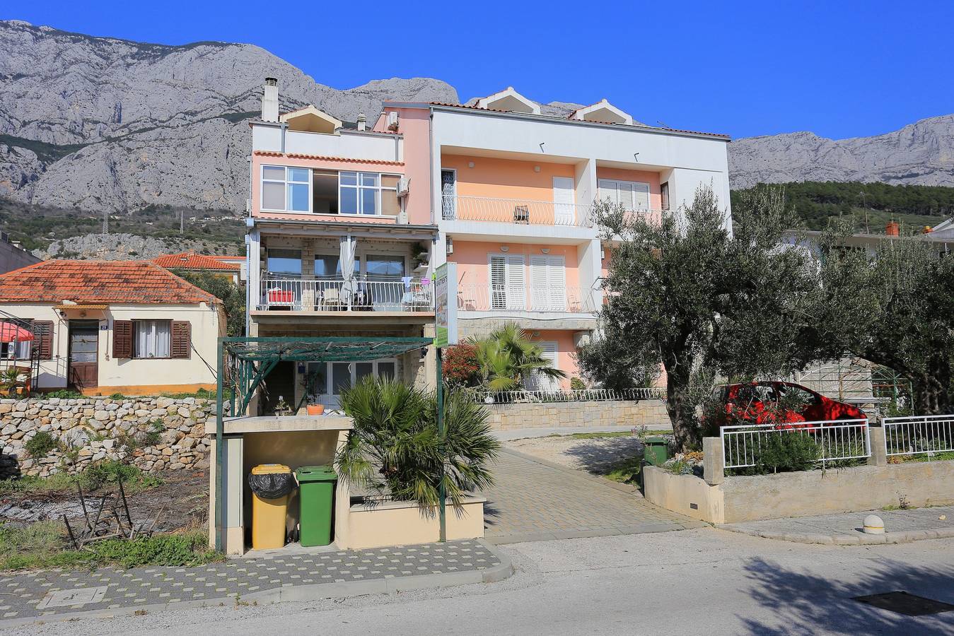 Cały apartament, Apartamenty typu studio z balkonem Tucepi, Makarska -a in Dračevice, Tučepi