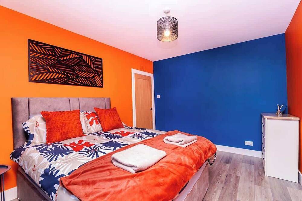 Entire apartment, Airport Apartment | Bucksburn Aberdeen | Free Parking | Fast Wifi | Contractors in Aberdeen, Aberdeenshire