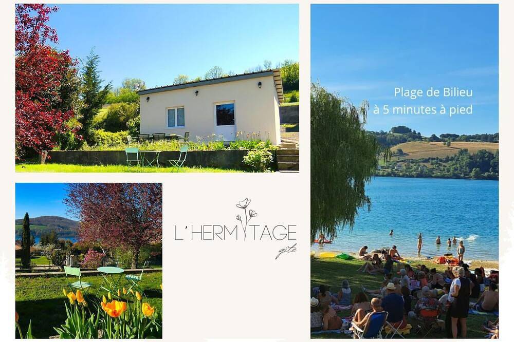 L'Hermitage maisonnette lake view / beach 5 min walk in Bilieu, Lake Paladru