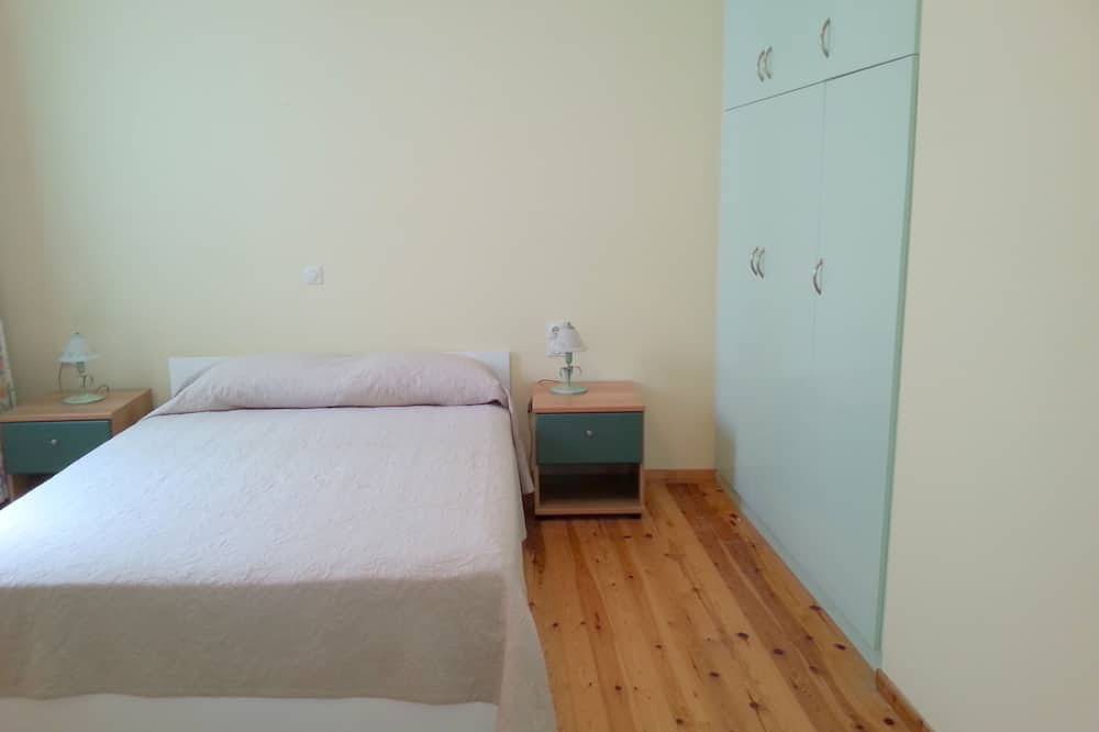 Ganze Wohnung, Traumwohnung in Top-Lage direkt am Strand gelegen, mit wunderschönem Meerblick in Lygaria, Achlada