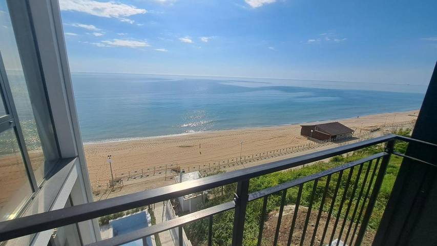 Apartament wakacyjny dla 8 osób, z basen i ogród oraz widok i taras w Obzor