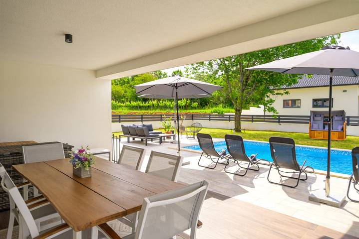 Villa für 6 Personen, mit Garten und Terrasse sowie Pool, mit Haustier in Kroatien - 4