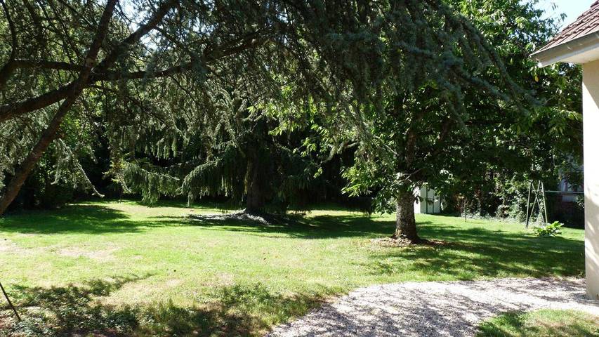 Aux Trois Sapins in Montcheutin, Ardennen