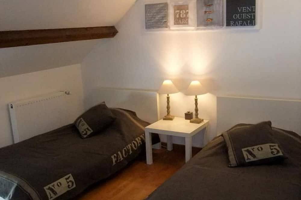 Gîte cosy et chaleureux au bord de la Saône in Port-sur-Saône, Haute-Saône