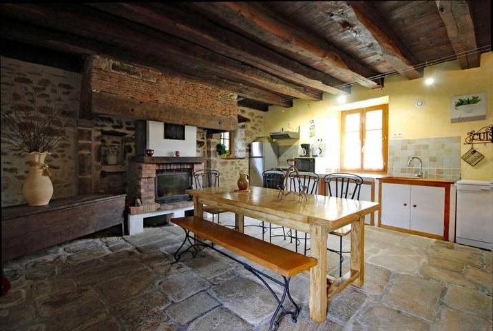 Location de vacances pour 6 personnes dans Eyjeaux - 3