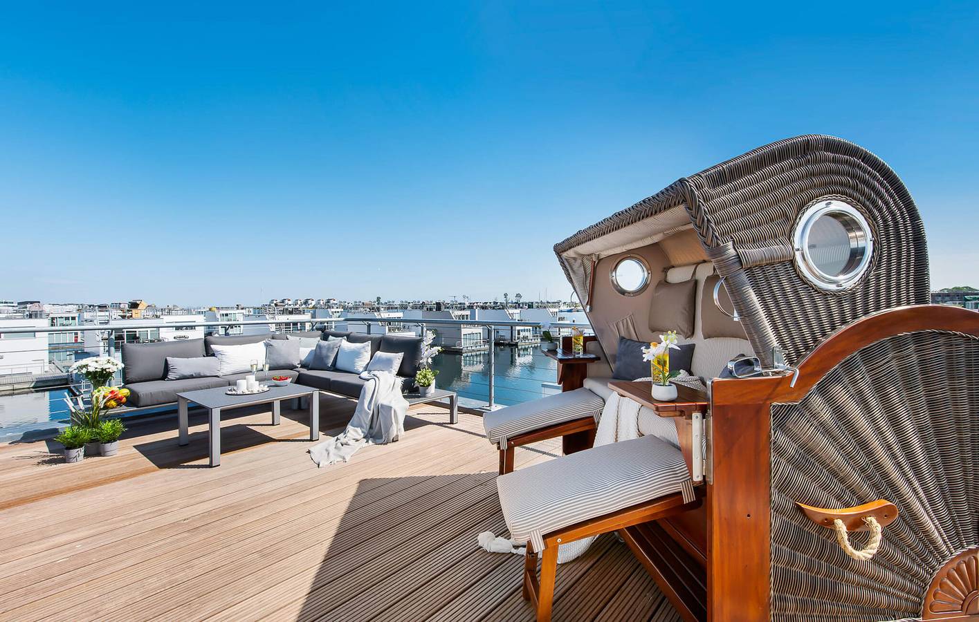 Rückzugsort am Meer mit Terrasse und Parkplatz - 1000m zum Strand in Olpenitz, Kappeln