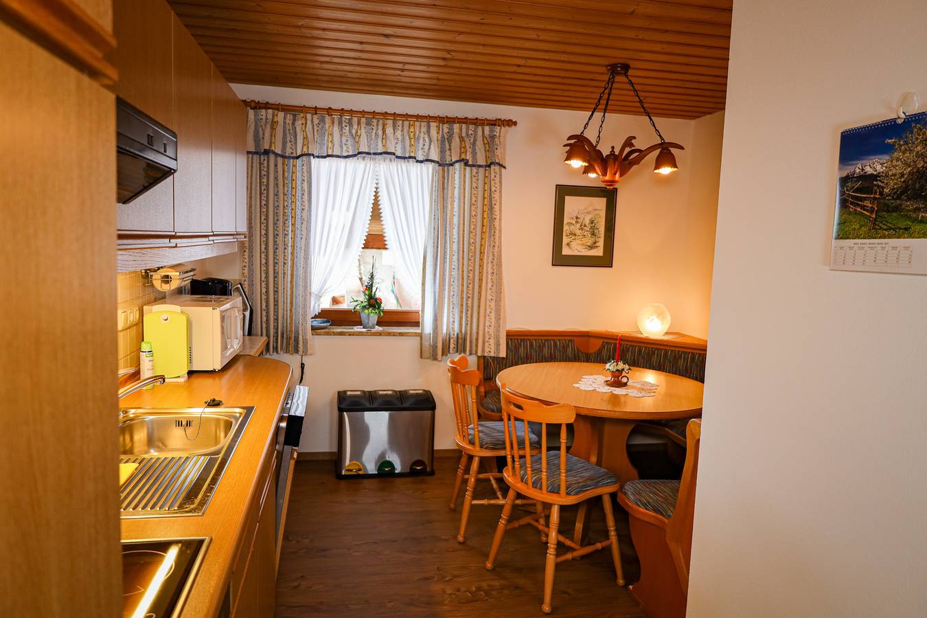 Haus Kehlsteinblick Hettegger - holiday flat Kehlstein, for 2-4 persons, balcony in Göllstock, Berchtesgaden