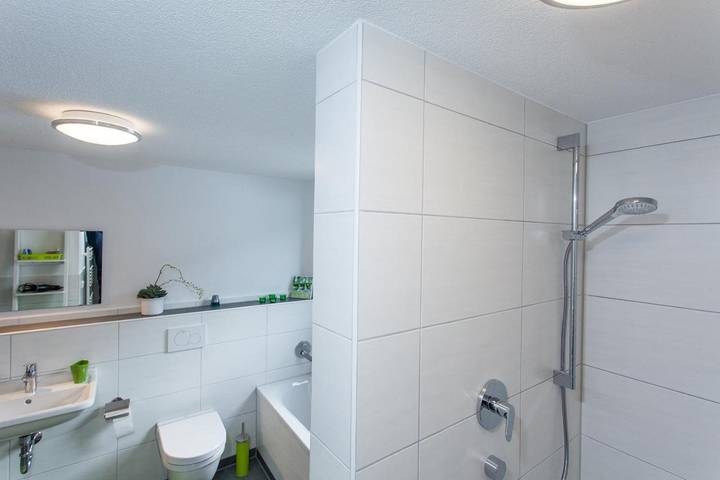 Gîte pour 6 personnes, avec vue et jardin à Schramberg - 4