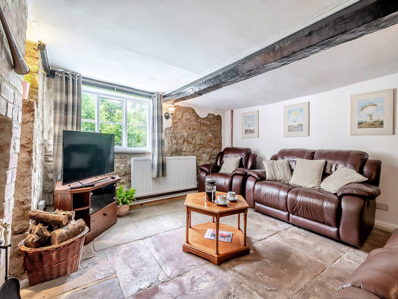Bengough's Annexe in Stroud, Gloucestershire