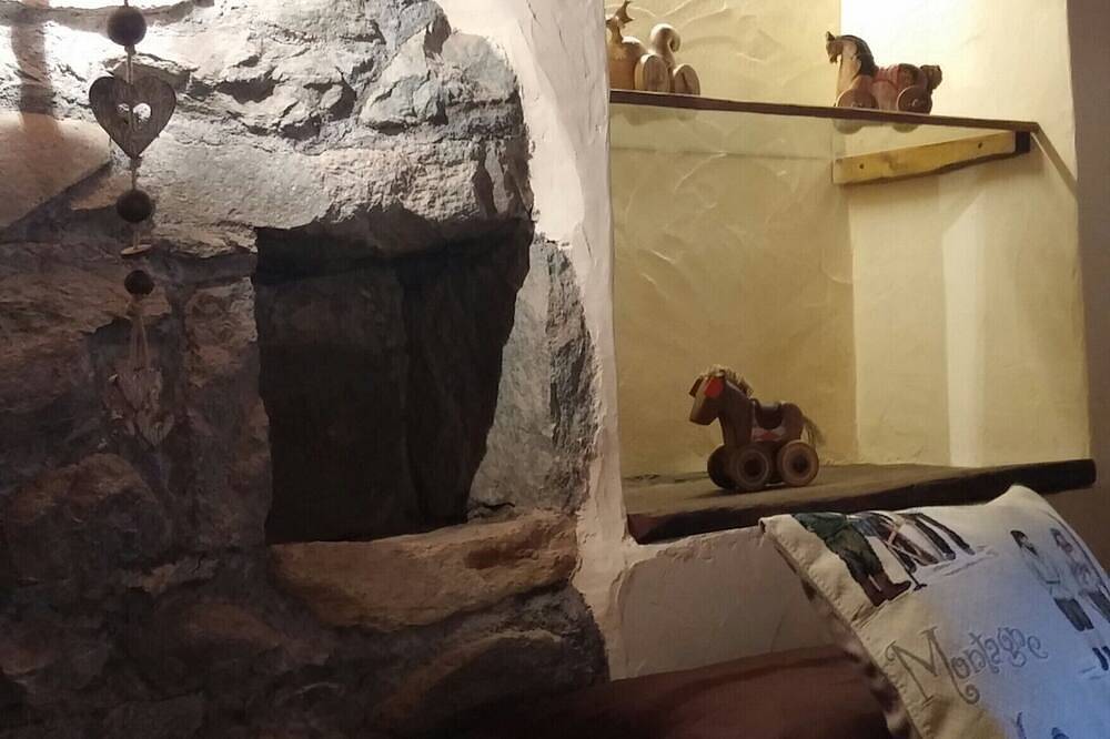 Geheel appartement, La Maison du Pont Romain in Aosta, Walliser Alpen