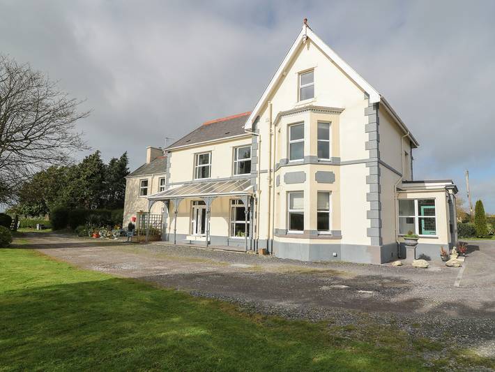 Holiday rental for 14 people, with Garden in Caernarfon
