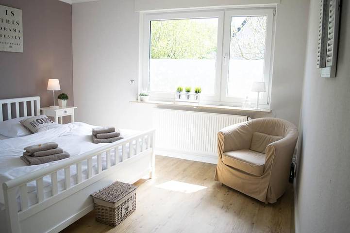Ganze Wohnung, Nordic * Ferienwohnung an der Nordsee * Zuhause am Meer in Husum, Nordfriesland