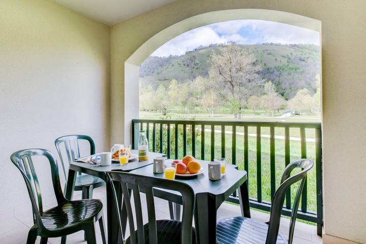 Gîte pour 4 personnes, avec balcon dans Lac de Génos-Loudenvielle - 3