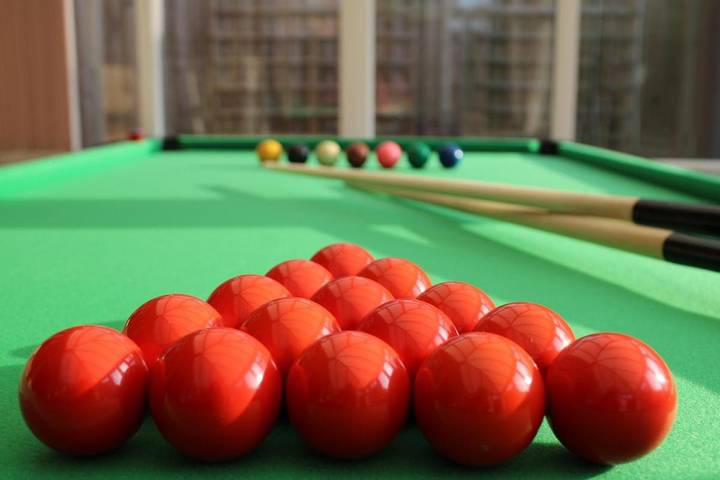 Location de vacances pour 10 personnes, avec jardin dans Ely