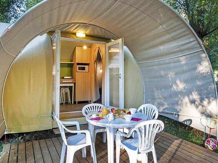 Tente pour 4 personnes, avec bassin pour enfant en Vendée - 3