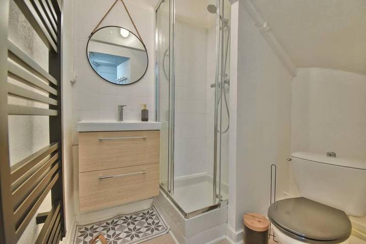 Gîte pour 4 personnes, avec terrasse et jardin, animaux acceptés à Épernon - 3