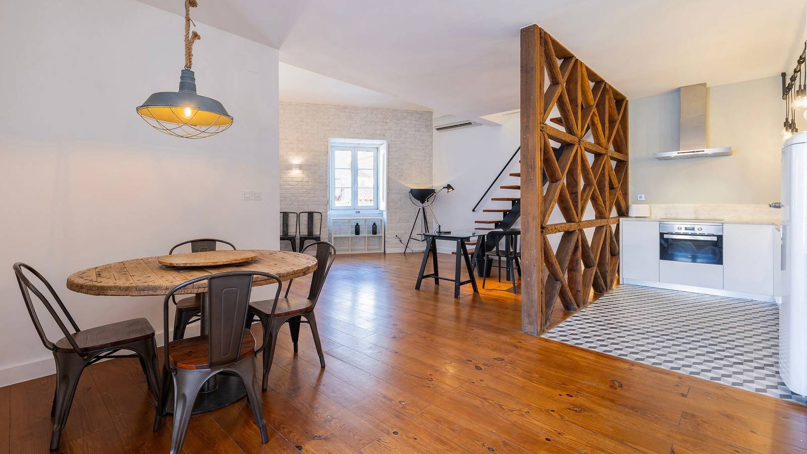 Apartamento entero, Apartamento de vacaciones para 6 personas in Misericórdia, Lisboa