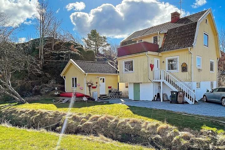 Ferienhaus für 8 Personen, mit Balkon und Garten in Tjörn