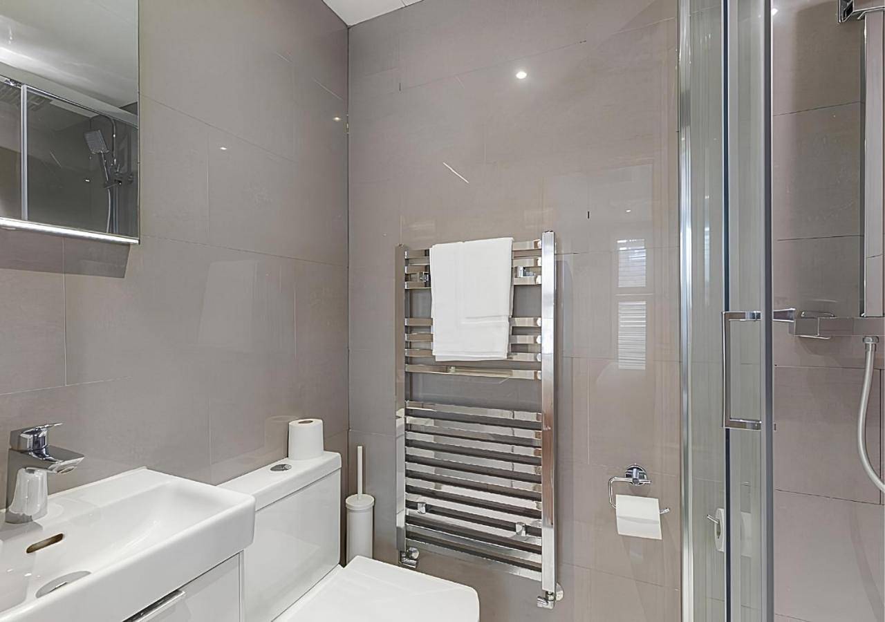 Deluxe Double Room in London, South East England