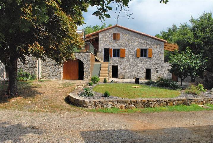 Gîte pour 10 personnes, avec balcon ainsi que jardin et piscine à Les Vans - 2