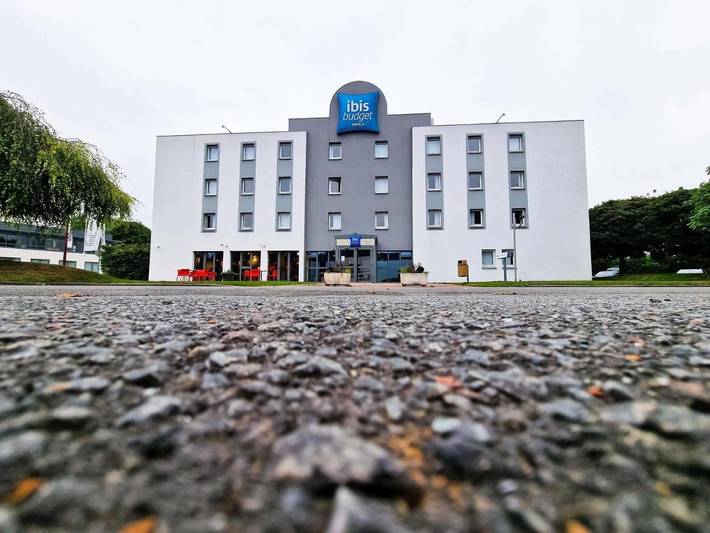 Hôtel pour 4 personnes, avec terrasse, animaux acceptés à Marcq-en-Barœul - 2