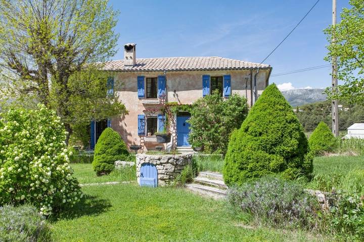 Chambre d’hôte pour 4 personnes, avec jardin et terrasse à La Bastide