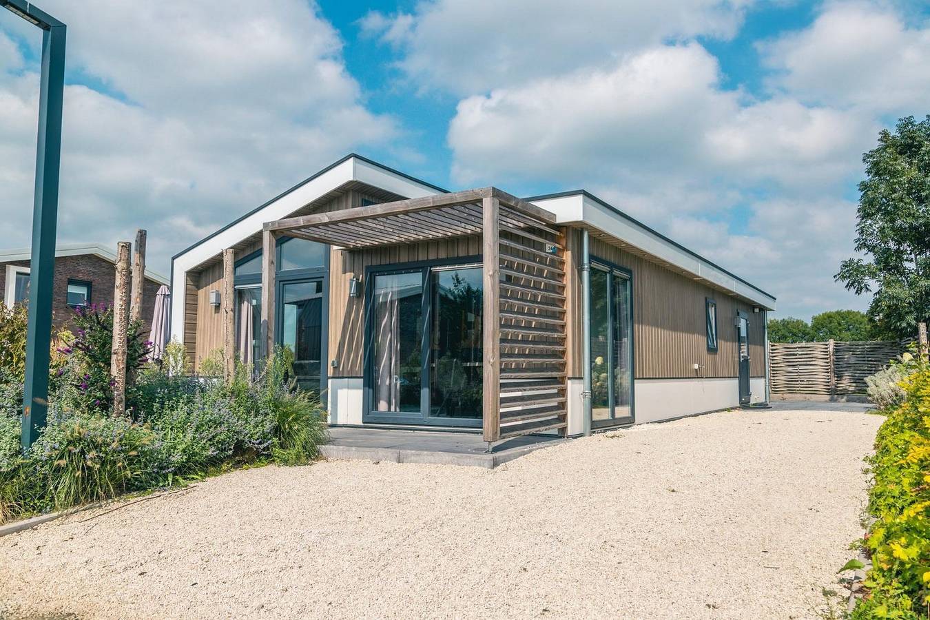 Europarcs De Kraaijenbergse Plassen — Hackfort 8 in Linden (Nederland), Noord-Brabant