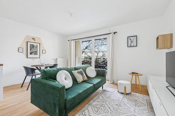 Gîte pour 2 personnes, avec balcon, animaux acceptés à Sannois