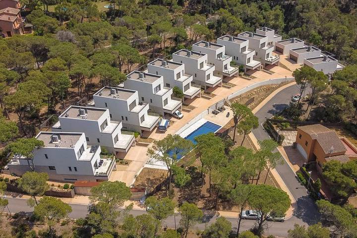 Casa rural para 7 personas, con vistas y jardín además de piscina y terraza en Llafranch - 2