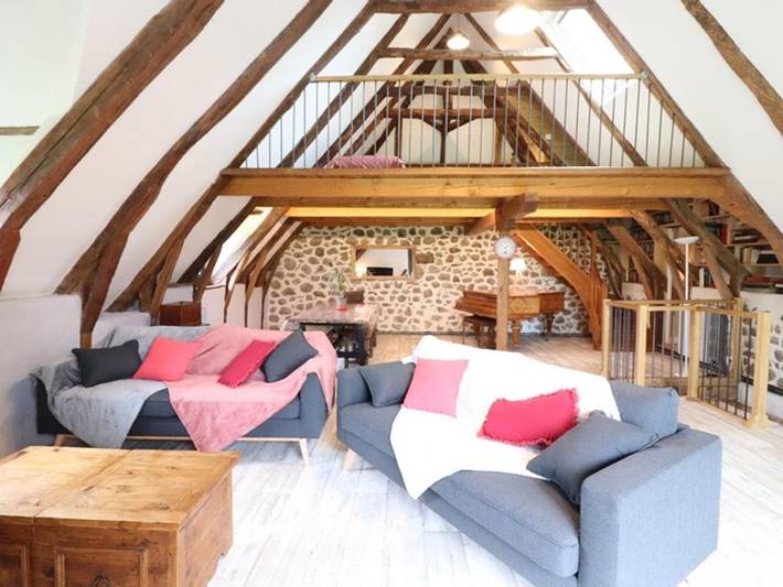 Location de vacances pour 8 personnes à Saint-Martin-Valmeroux - 3