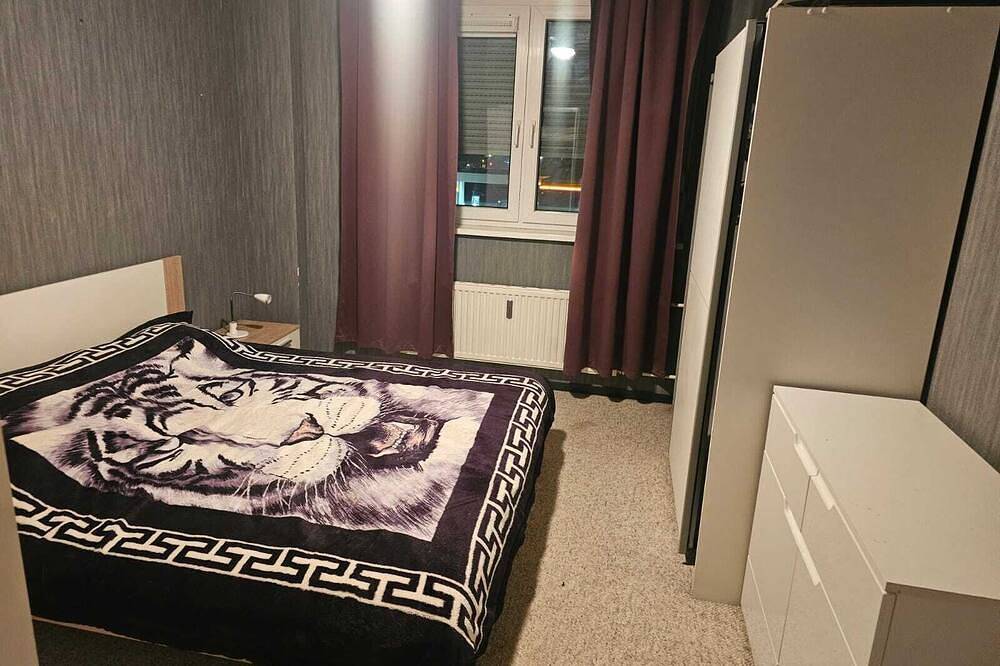 Appartement entier, Apartment at Kaiserlei, 2nd Floor, 2 Bedrooms, in Offenbach-sur-le-Main, Offenbach