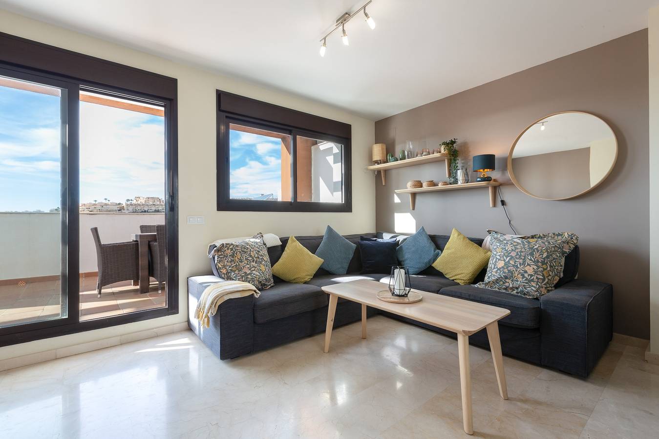 Hel leilighet, Ferieleilighet for 4 personer med hage in La Cala de Mijas, Mijas