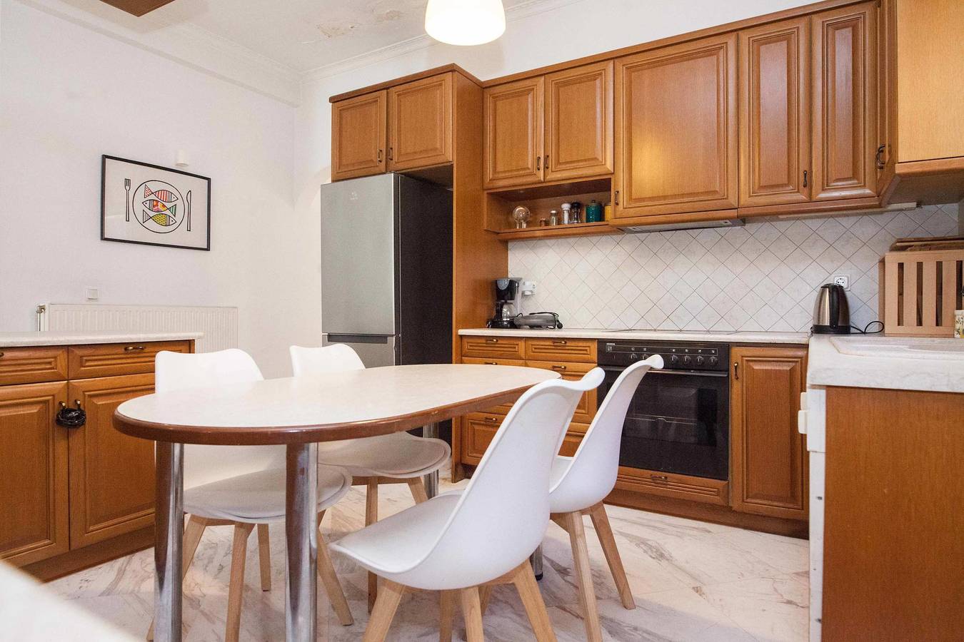 Entire apartment, Spacious 3 Bd House in Alimos Athens Riviera in Athens, South coast of the Attica region