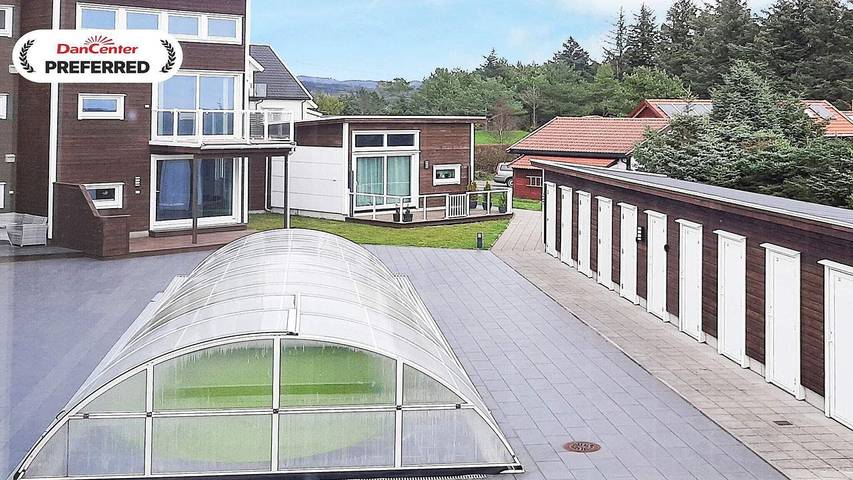 Ferienwohnung für 4 Personen, mit Pool und Garten sowie Terrasse in Farsund