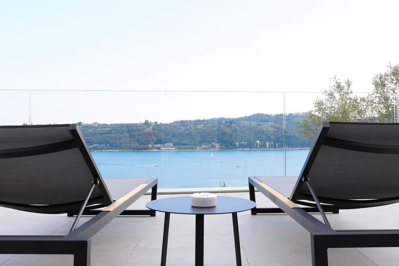 Villa Acquariva Piscina Privata Riscaldata con Vista Lago, Wi-Fi e Aria Condizionata in Salò, Prealpi Gardesane