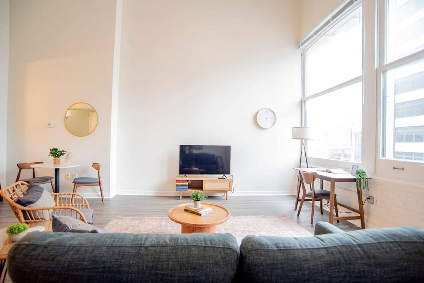 Vacation Rental for 10 Guests in Indianapolis, Indiana