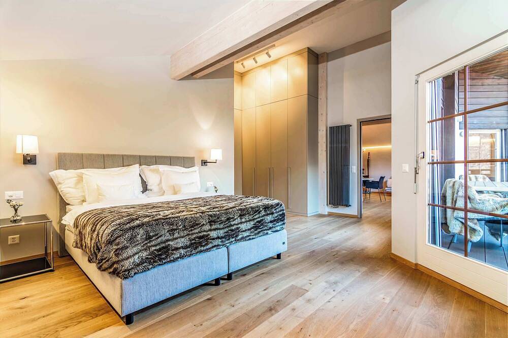 Waldhotel Fletschhorn Private Whole Hotel in Saas-Fee 360 Alpine Views & Sauna in Saas-Balen, Walliser Alpen
