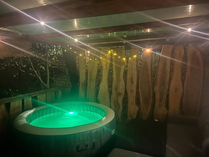 Kemping dla 5 osób, z basen i ogród oraz taras i widok w Medulin