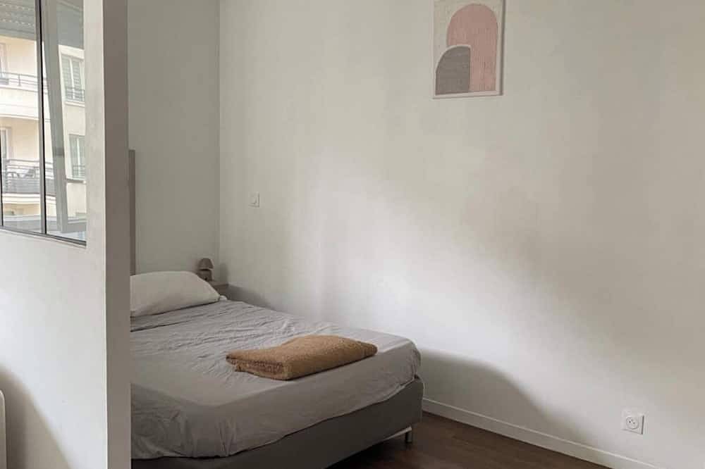 Entire apartment, Studio 15min from Paris in Rosny-sous-Bois, Seine-Saint-Denis