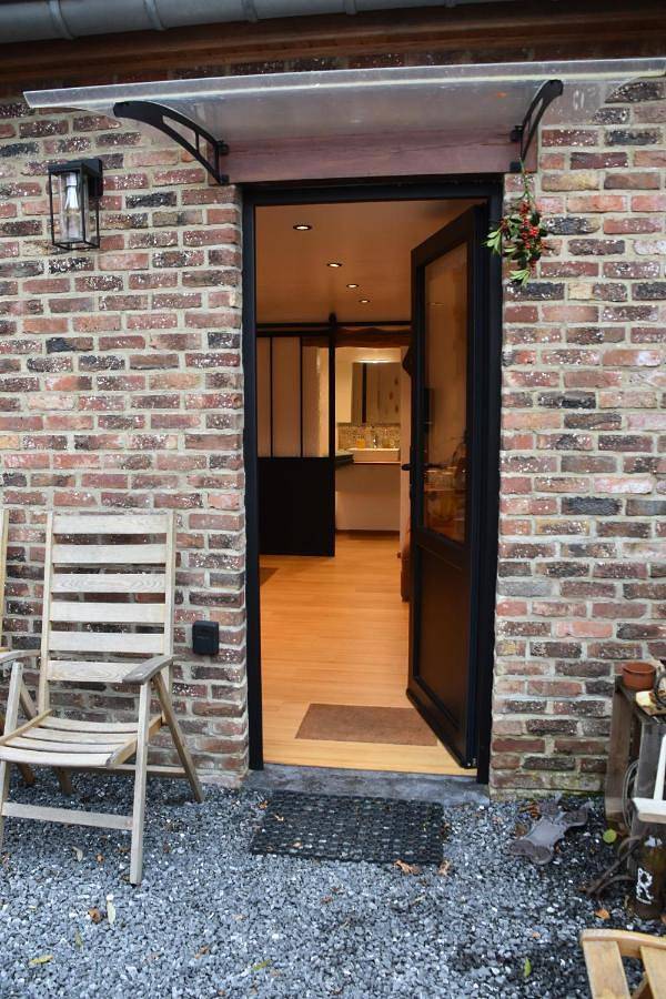 Maison d’hôte pour 3 personnes, avec terrasse et vue à Braives