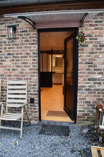 Gîte pour 3 personnes, avec terrasse et vue à Braives