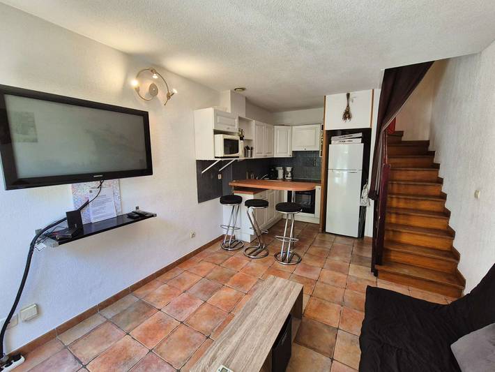 Apartamento vacacional entero, Dúplex T2 en residencia segura, estacionamiento privado, piscina, aire acondicionado, internet in La Seyne-sur-Mer, Costa mediterránea (Francia)